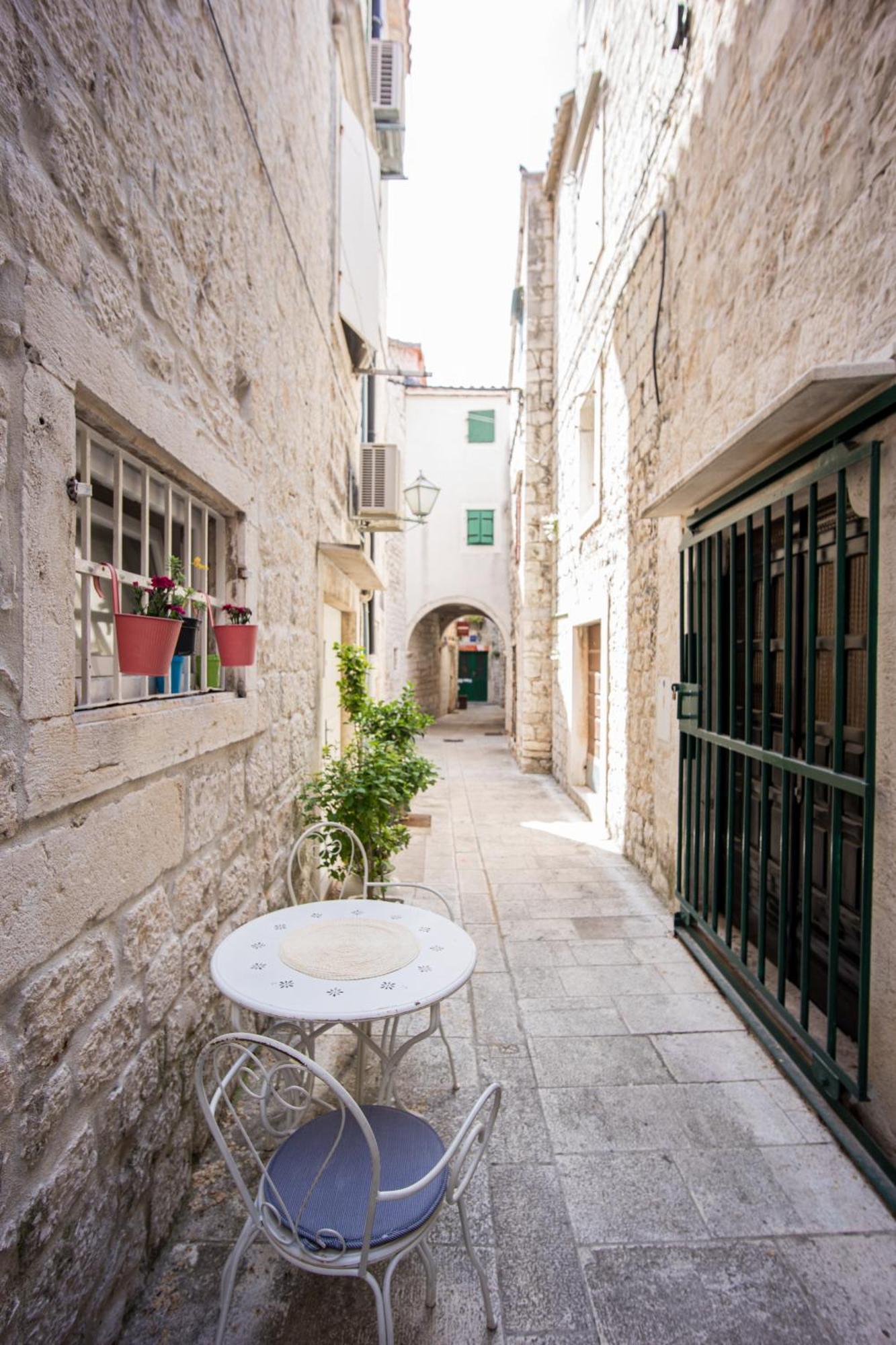 Tragos Lemon Tree Leilighet Trogir Eksteriør bilde